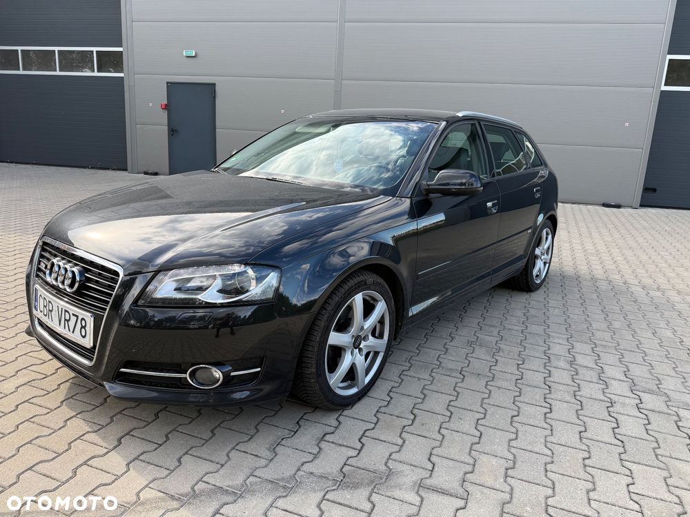 Audi A3 Sportback 1.6 TDI DPF Ambiente - 1