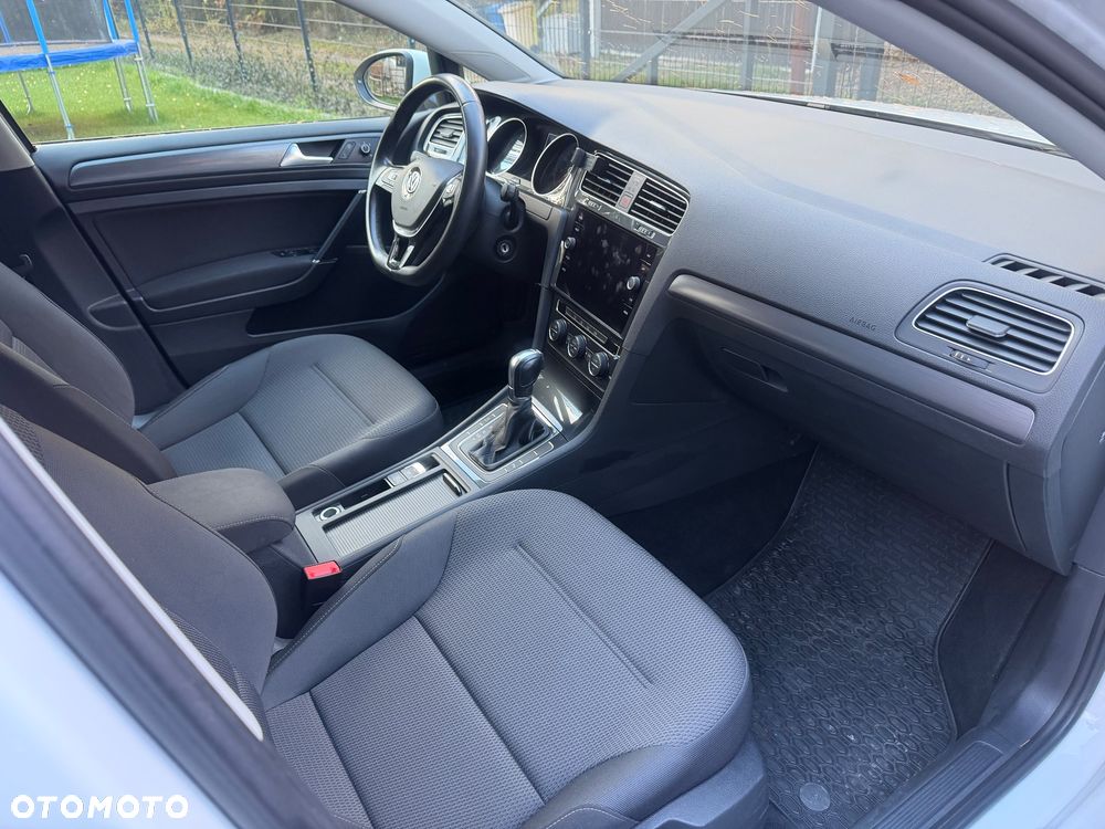 Volkswagen Golf VII 1.5 TSI BMT Comfortline DSG - 11