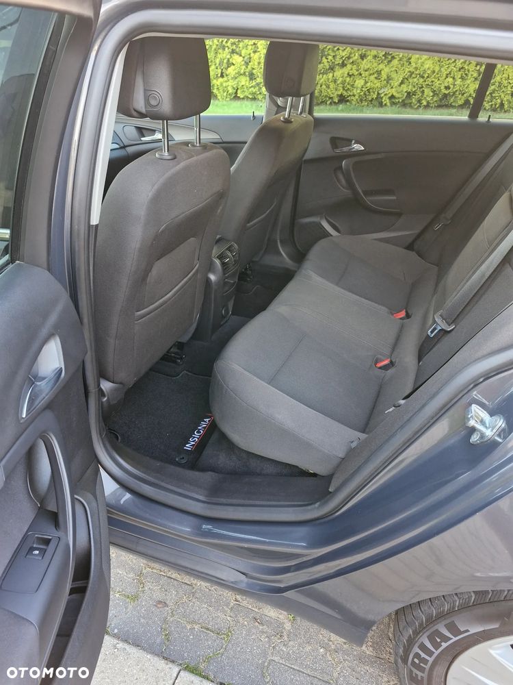 Opel Insignia 2.0 CDTI Cosmo - 11