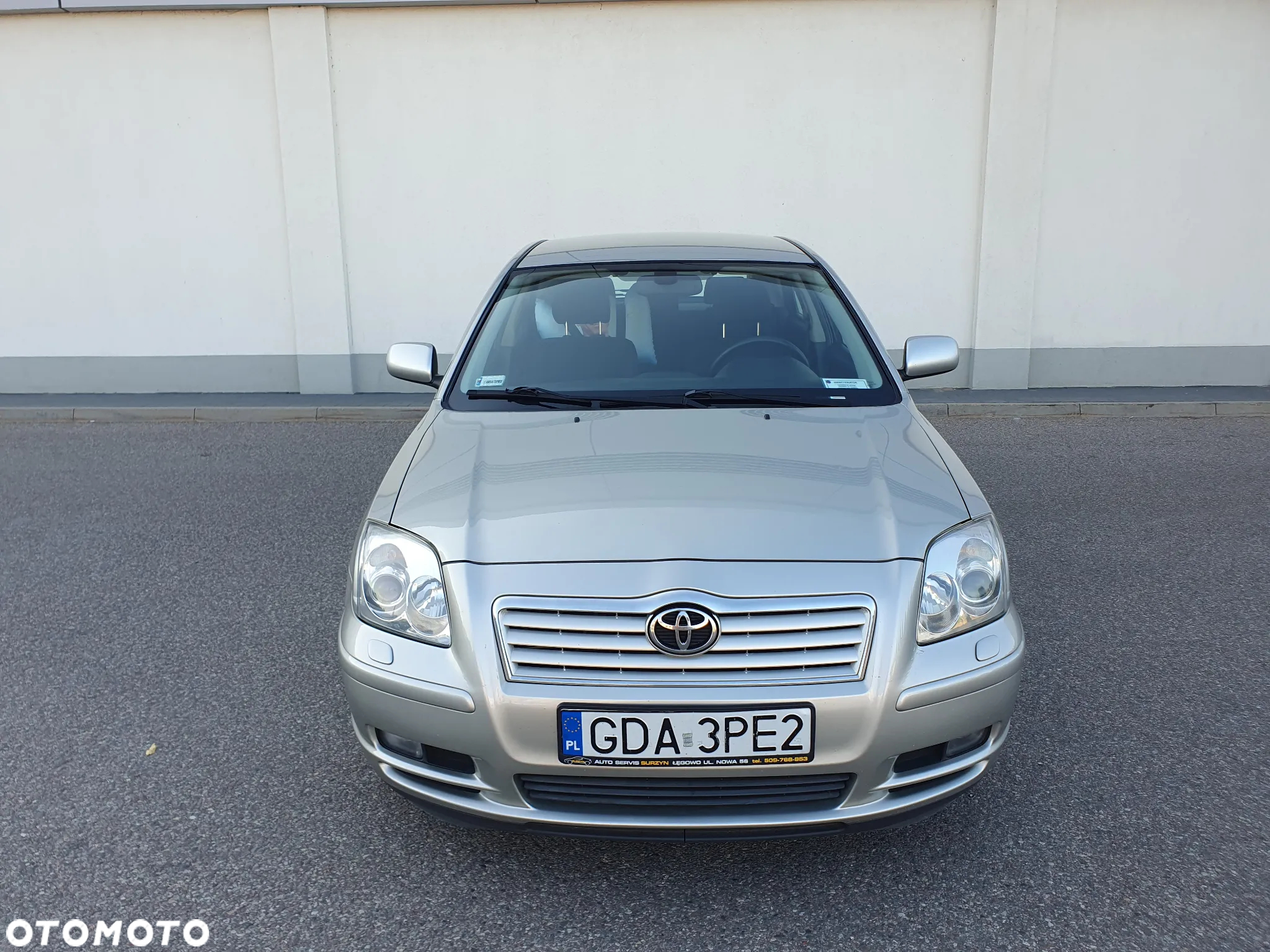 Toyota Avensis 1.8 VVT-i Sol Premium - 8