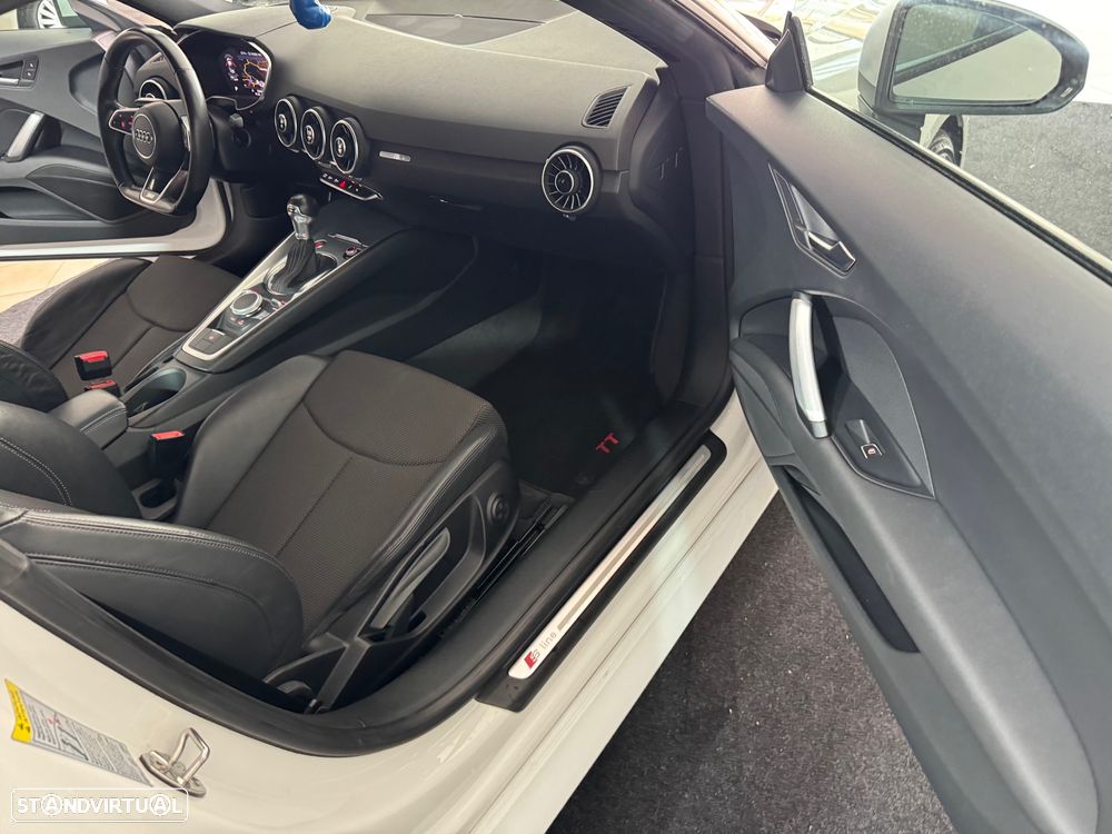 Audi TT Coupé 2.0 TFSI quattro S tronic - 15