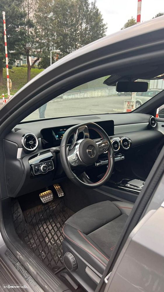 Mercedes-Benz A 200 AMG Line Aut. - 3