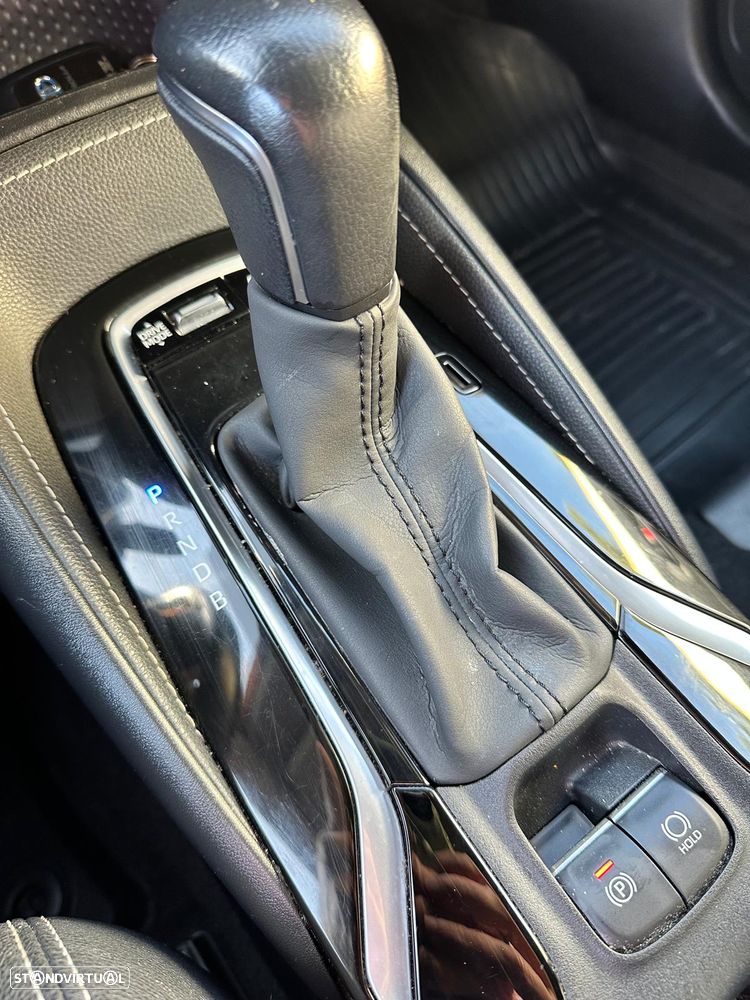 Toyota Corolla Touring Sports 1.8 Hybrid Comfort+P.Sport - 23