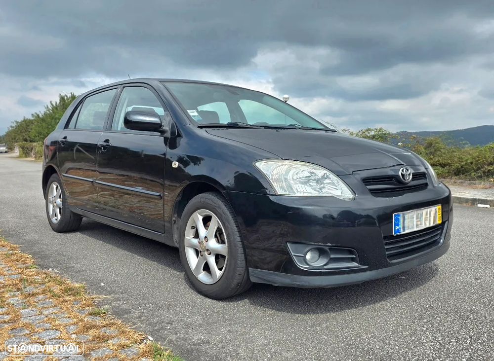 Toyota Corolla 1.4 D-4D Sol - 2