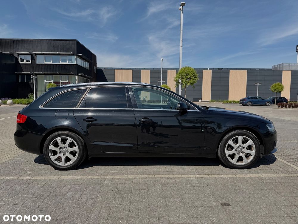 Audi A4 Avant 2.0 TDI Multitronic - 6