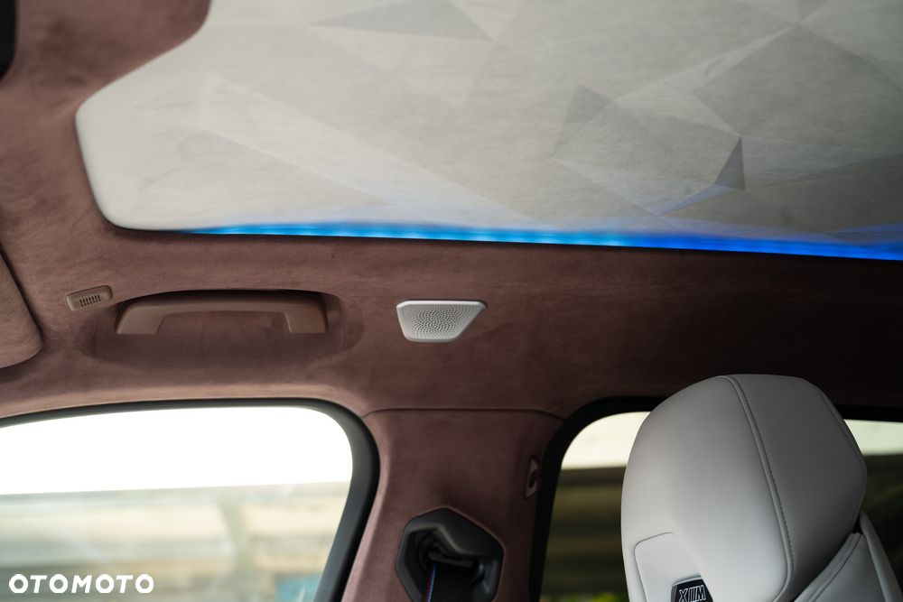BMW XM 50e PHEV sport - 22