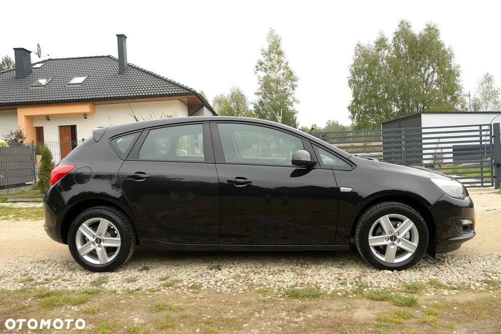 Opel Astra 1.6 Edition Sport - 9