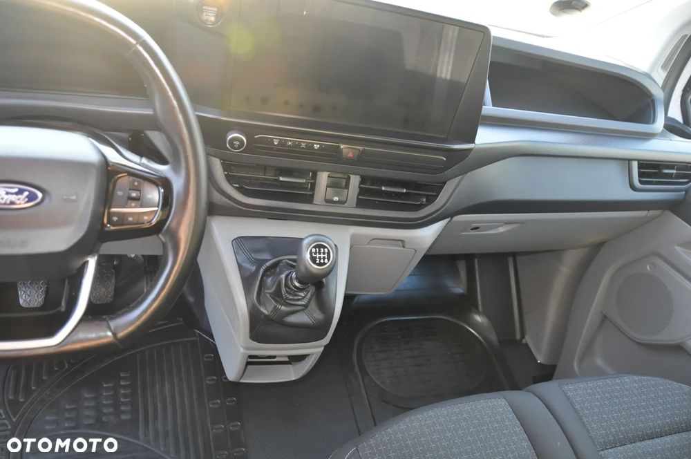 Ford Transit custom - 25
