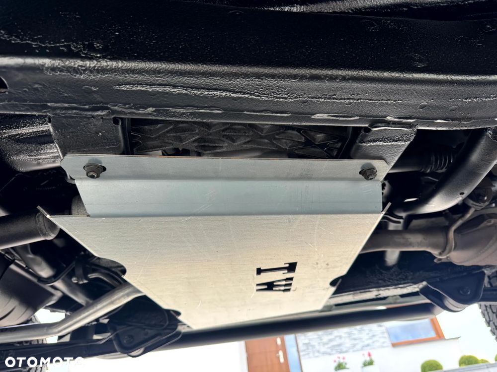 Suzuki Jimny - 24
