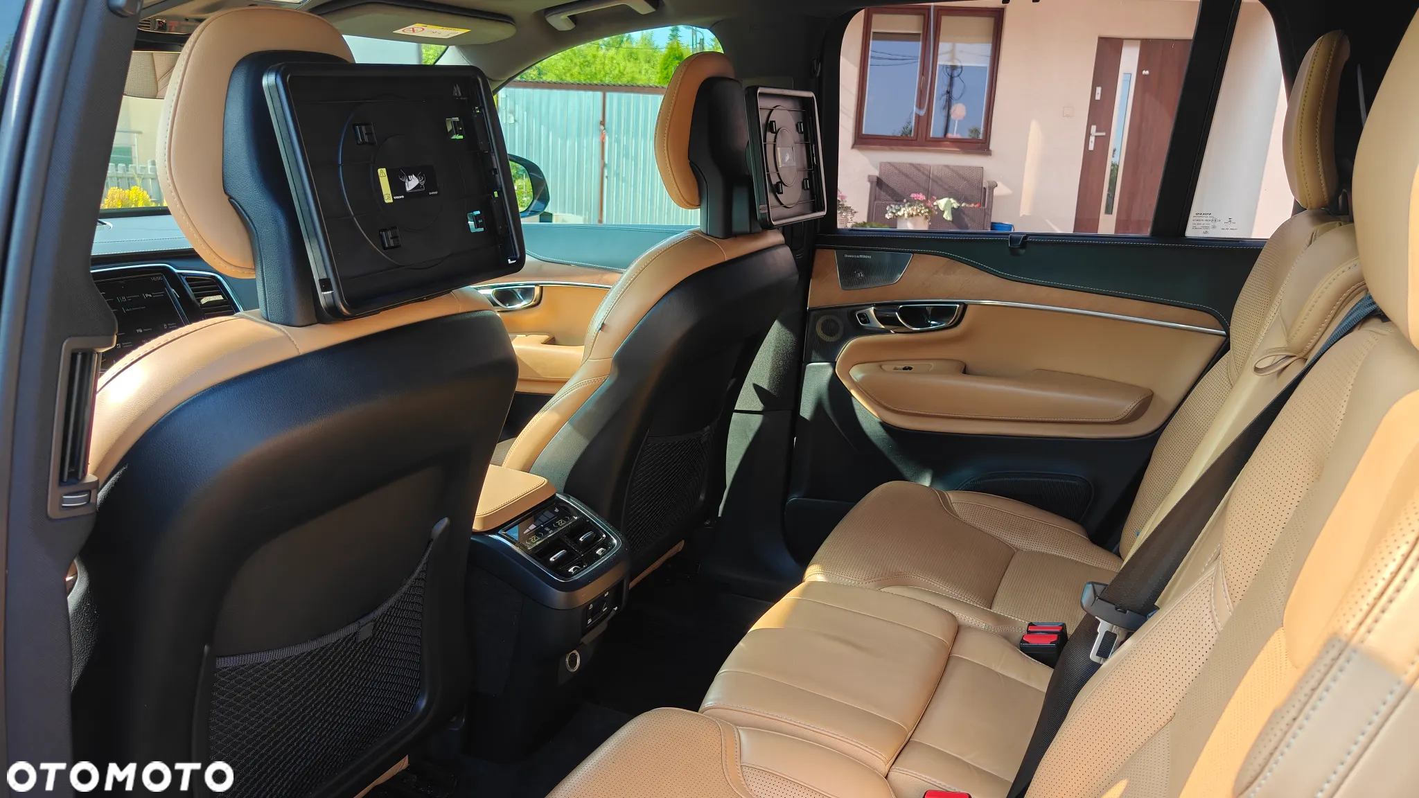 Volvo XC 90 D5 AWD Inscription 7os - 33