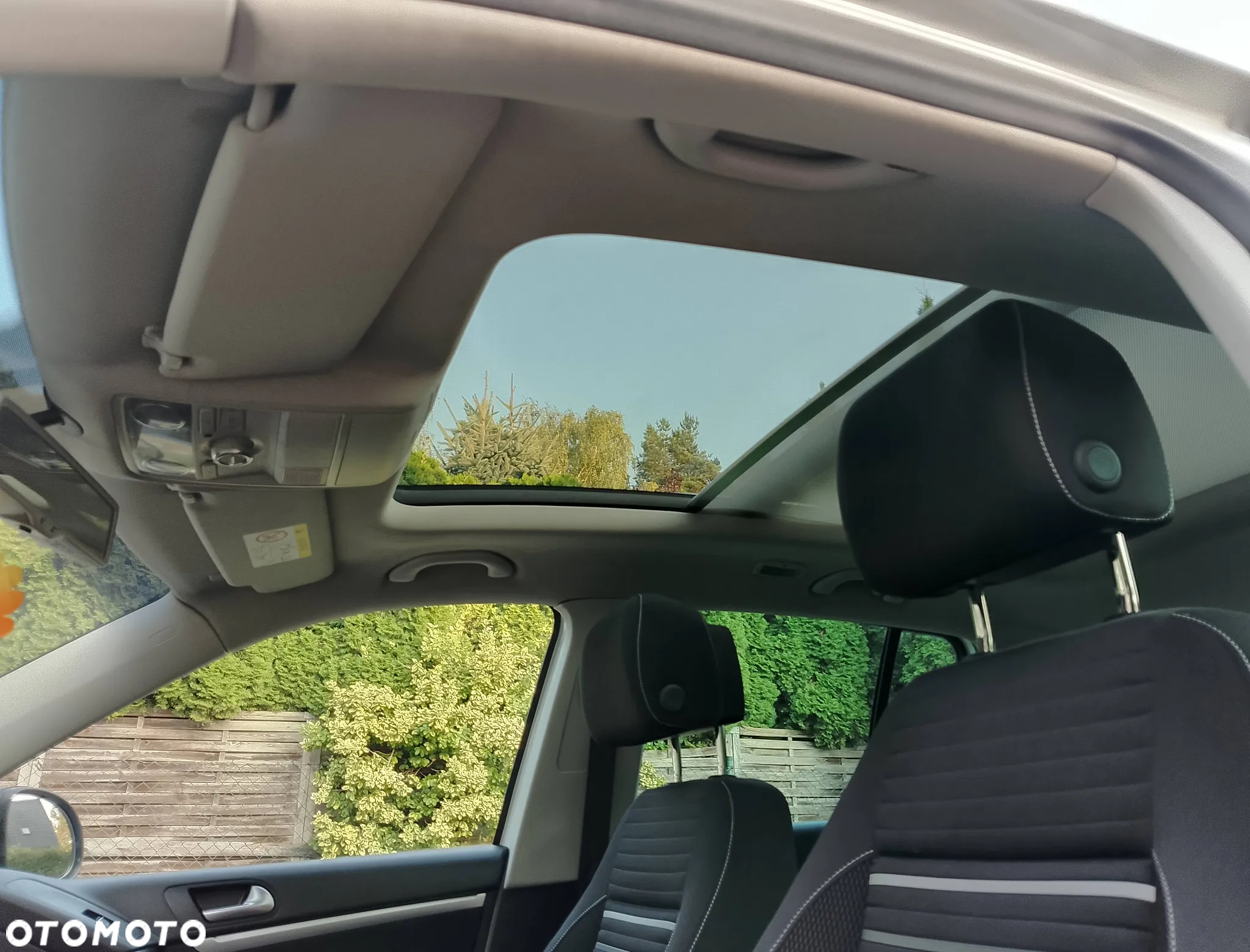 Volkswagen Tiguan 2.0 TDI DPF BlueMotion Technology Cup Sport & Style - 15