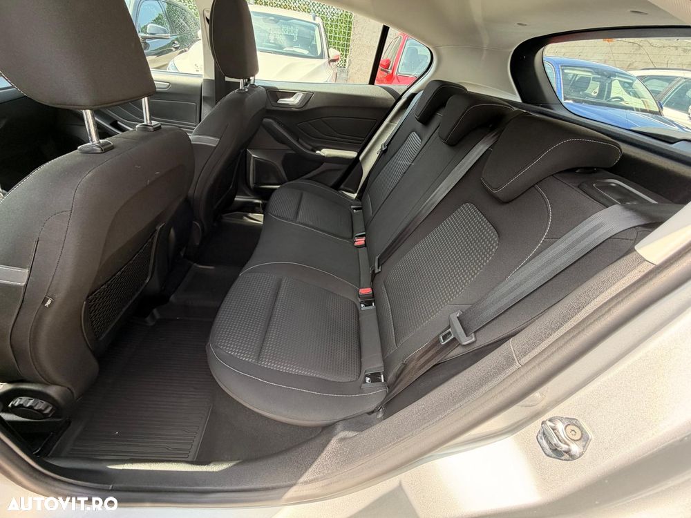 Ford Focus 1.5 EcoBlue Trend - 19