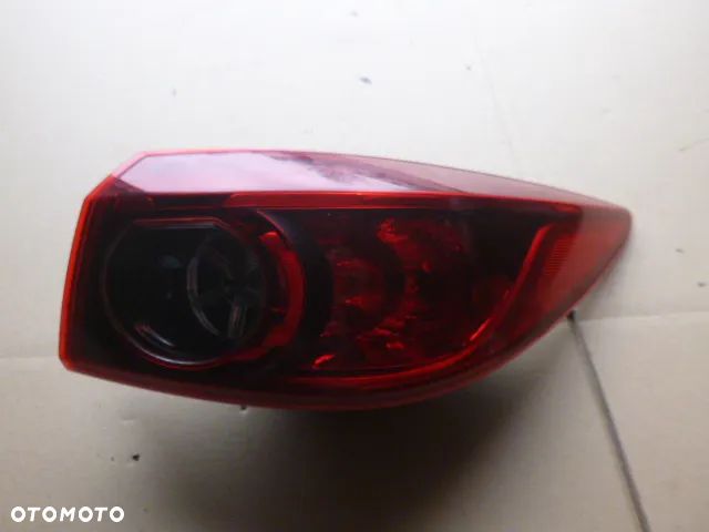 LAMPA PRAWY TYŁ PRAWA TYLNA MAZDA 3 SEDAN 2014-2018 - 10