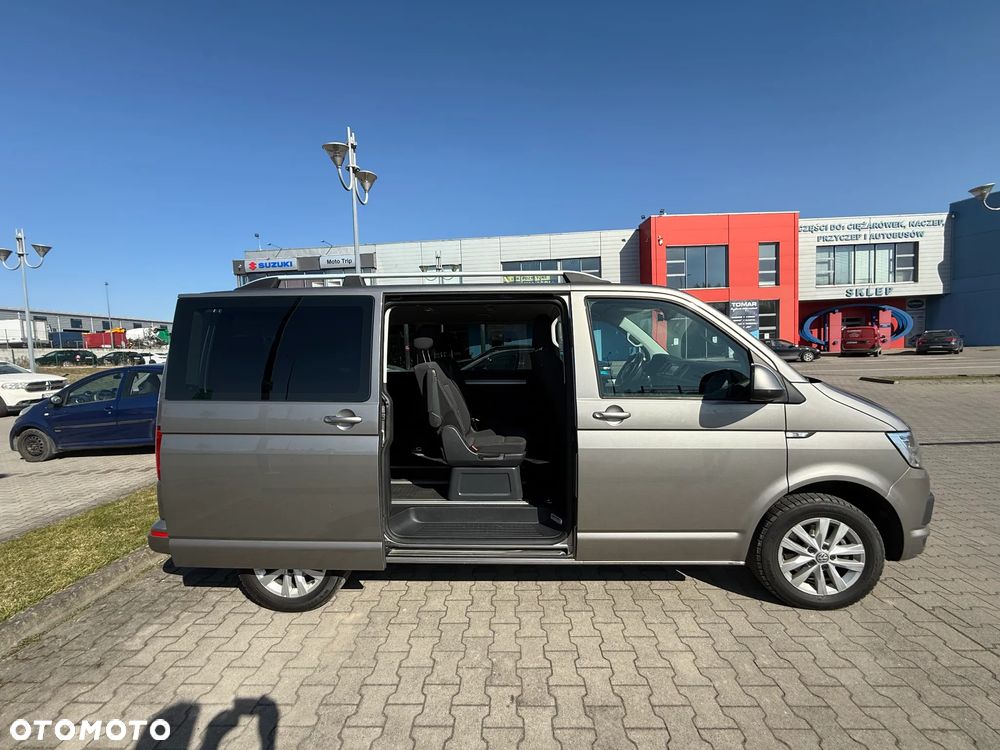 Volkswagen Multivan 2.0 TDI L1 Comfortline DSG - 11