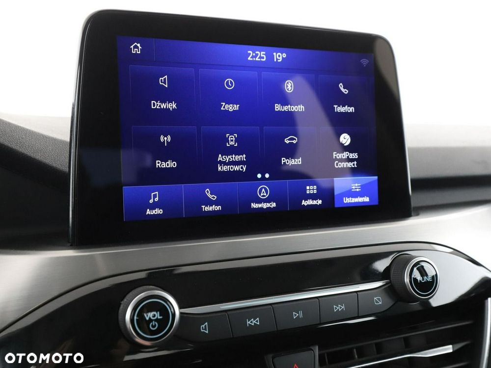 Ford Kuga 2.0 TDCi 4x2 Titanium - 24