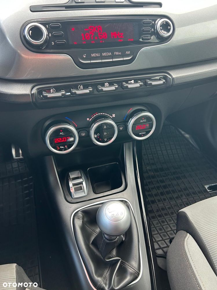 Alfa Romeo Giulietta 1.4 TB 16V Multiair - 21