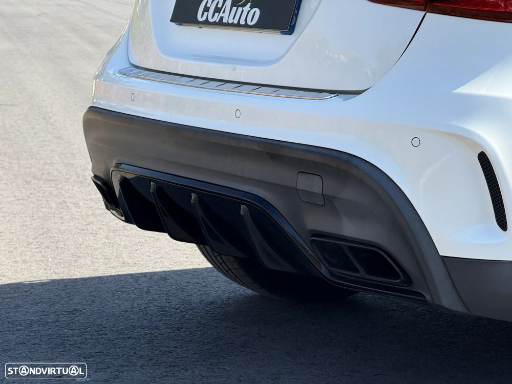 Mercedes-Benz GLA 45 AMG 4-Matic - 9