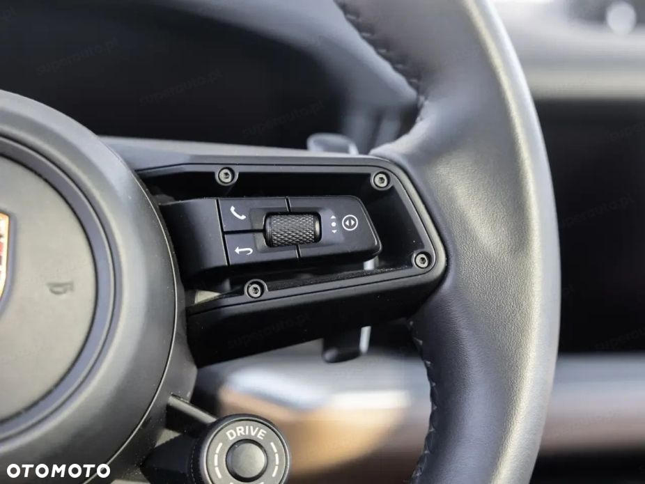 Porsche Cayenne Standard - 9