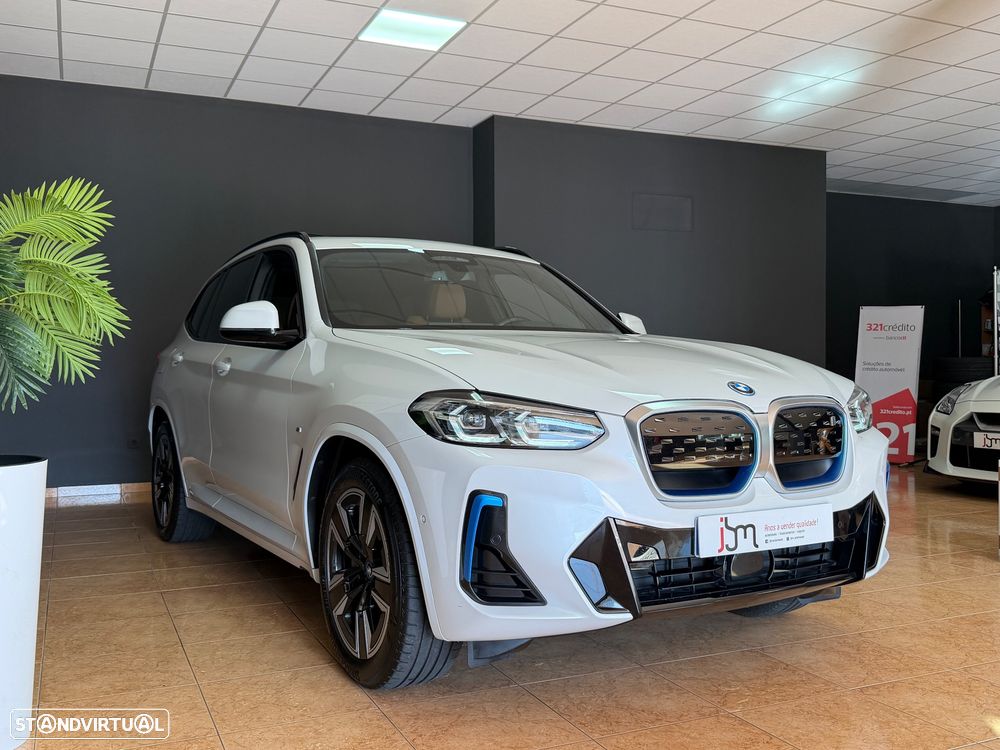 BMW iX3 M Sport Impressive - 3