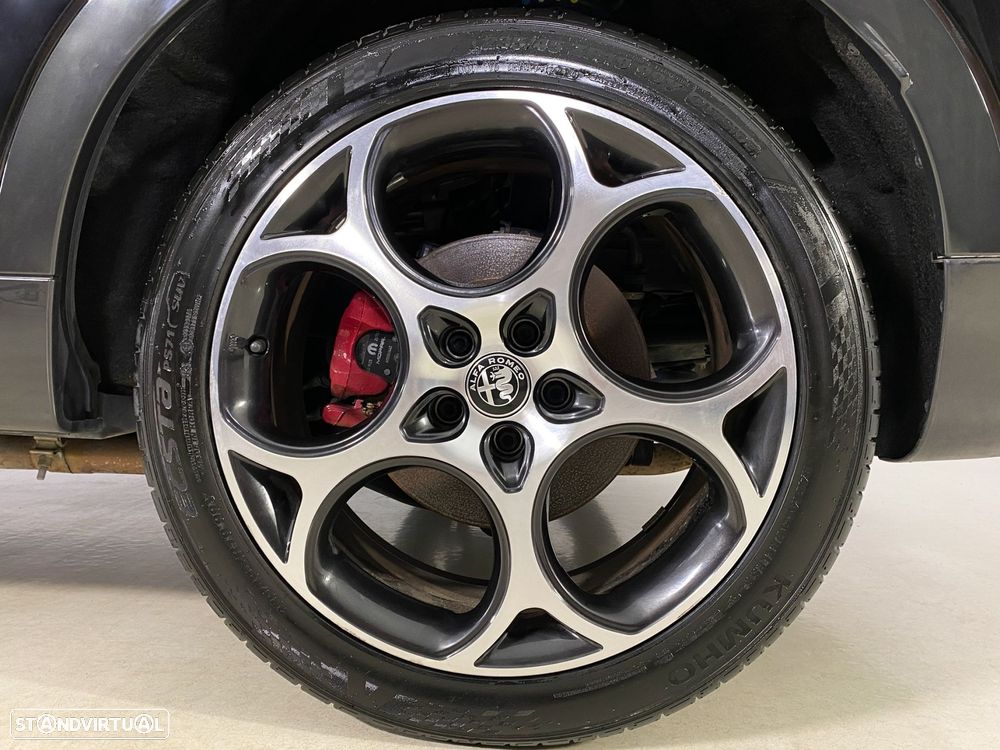 Alfa Romeo Tonale - 23