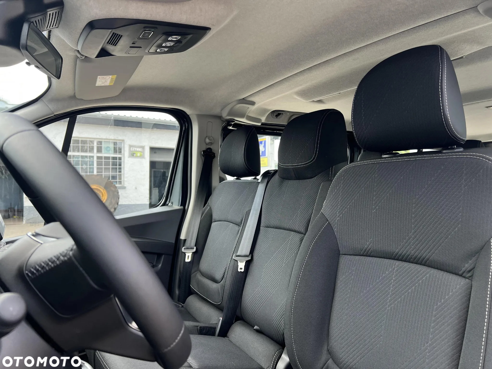 Renault Trafic - 11