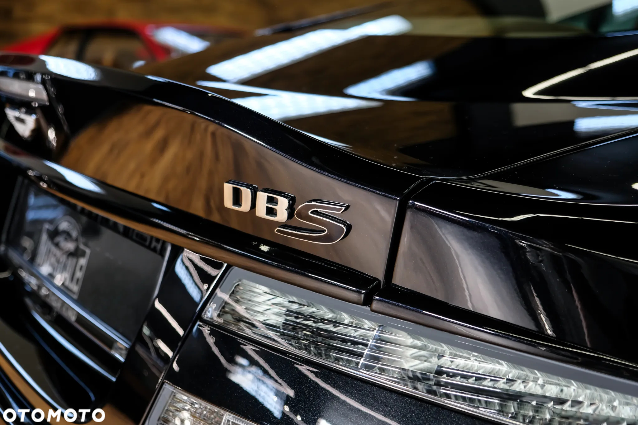 Aston Martin DBS Carbon Edition Touchtronic II - 30