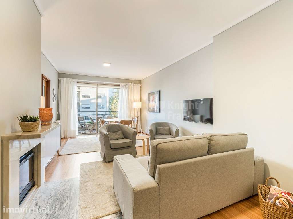 Apartamento T2 mobilado para arrendamento no Aviz, Porto - Grande imagem: 4/24