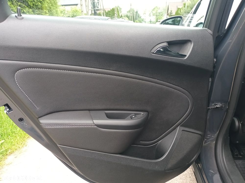 Opel Astra 1.4 T Cosmo S&S EU6 - 21