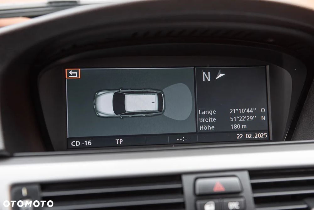 BMW Seria 3 330i - 21