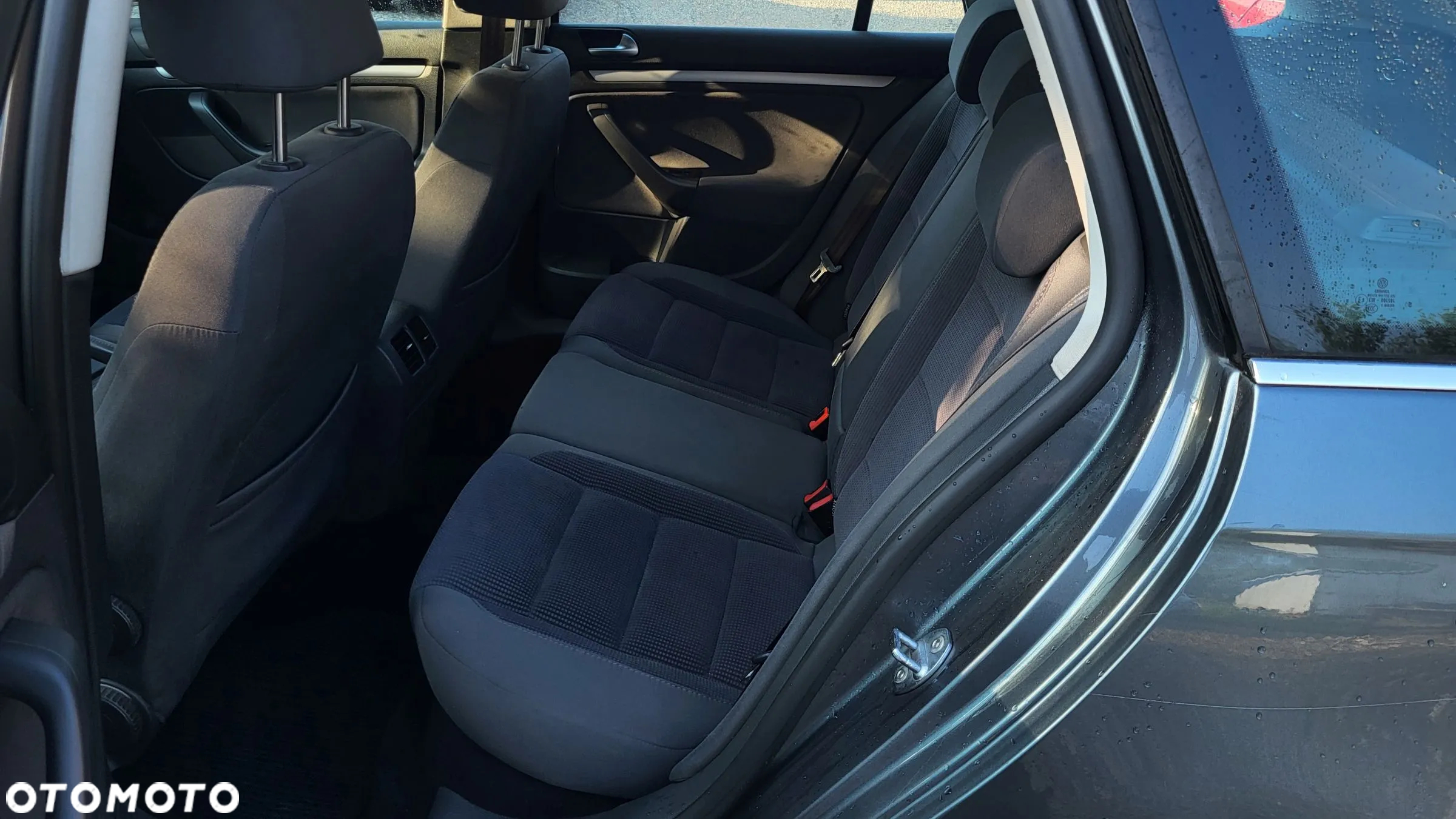 Volkswagen Golf 1.6 Comfortline - 21