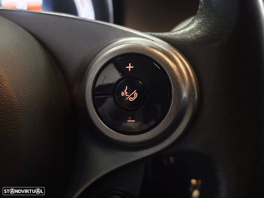 Smart ForTwo Coupé 1.0 Passion 71 - 10