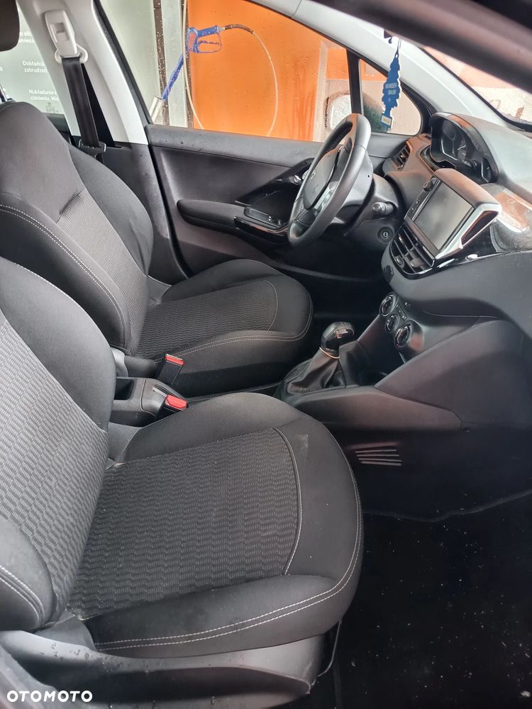 Peugeot 208 PureTech 82 Start & Stop Active - 14