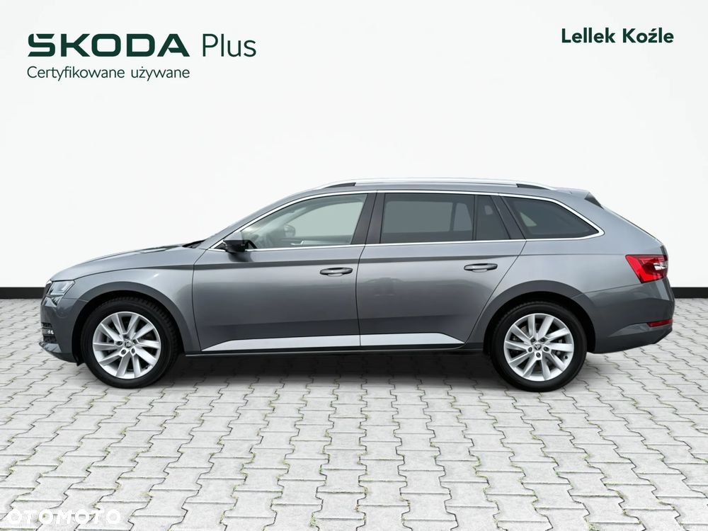 Skoda Superb 2.0 TSI Ambition DSG - 8