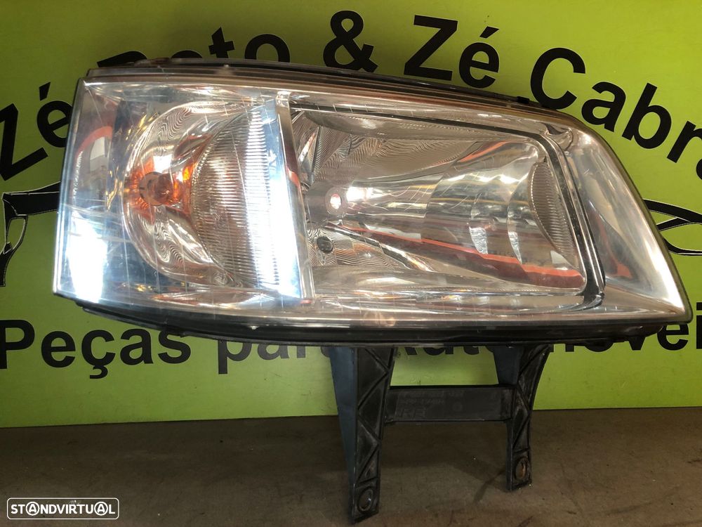 VW TRANSPORTER V T5 FAROL DIREITO - FF396 - 1