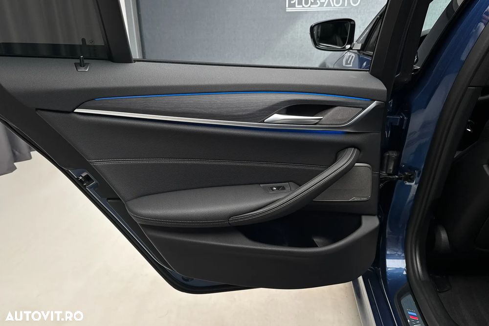 BMW 5 Series 2020 — imagine 33