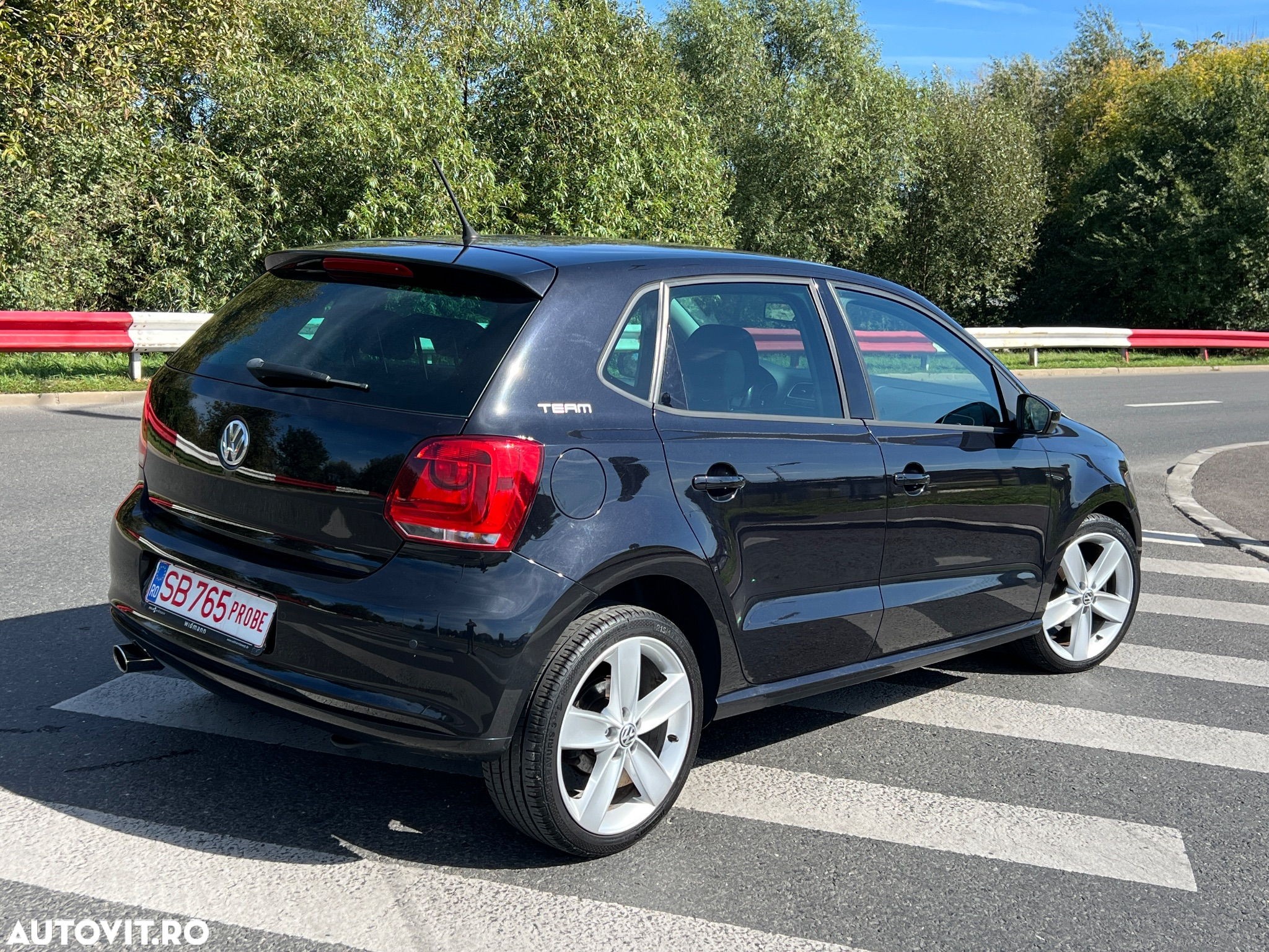Volkswagen Polo 1.2 TSI Team - 6
