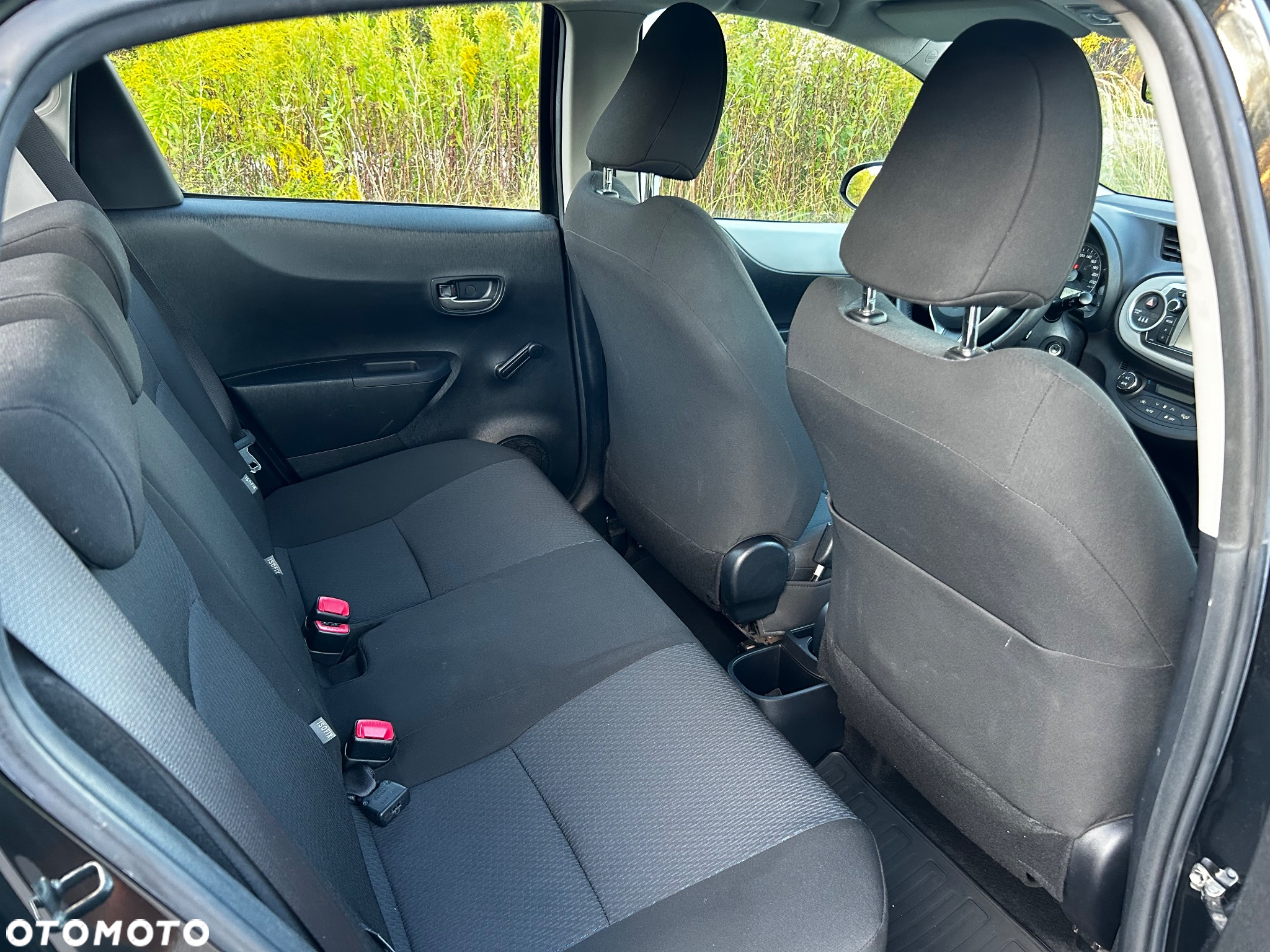 Toyota Yaris Hybrid 1.5 VVT-i - 6
