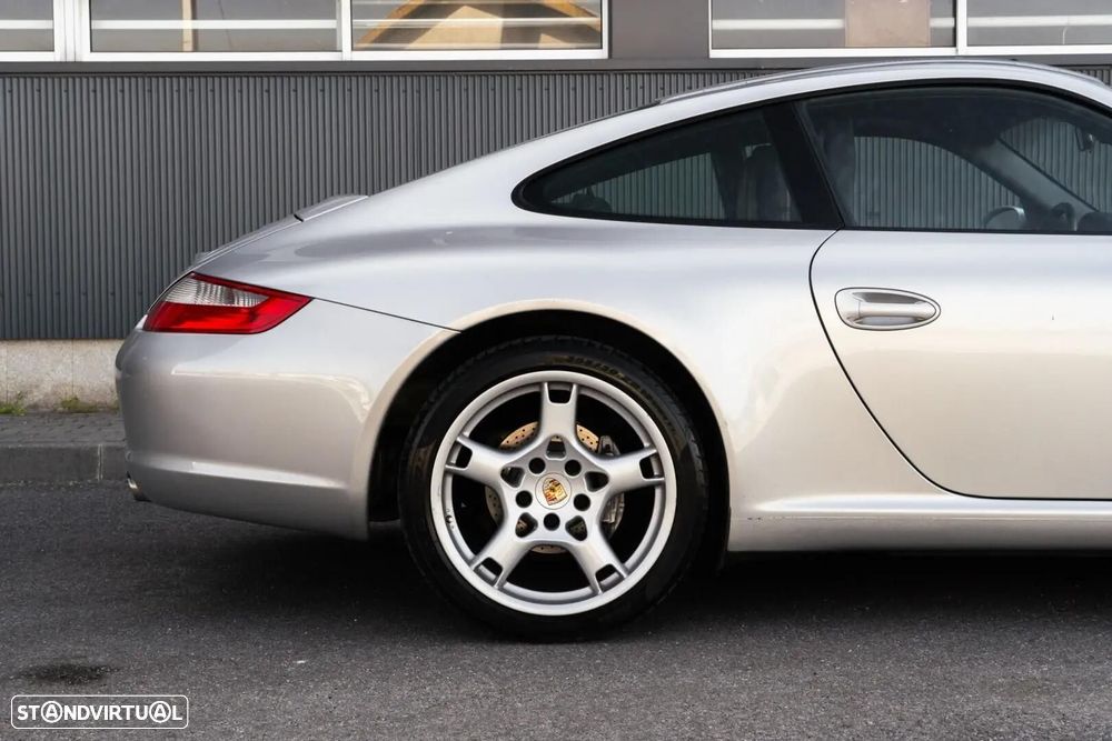 Porsche 911 (997) - 23