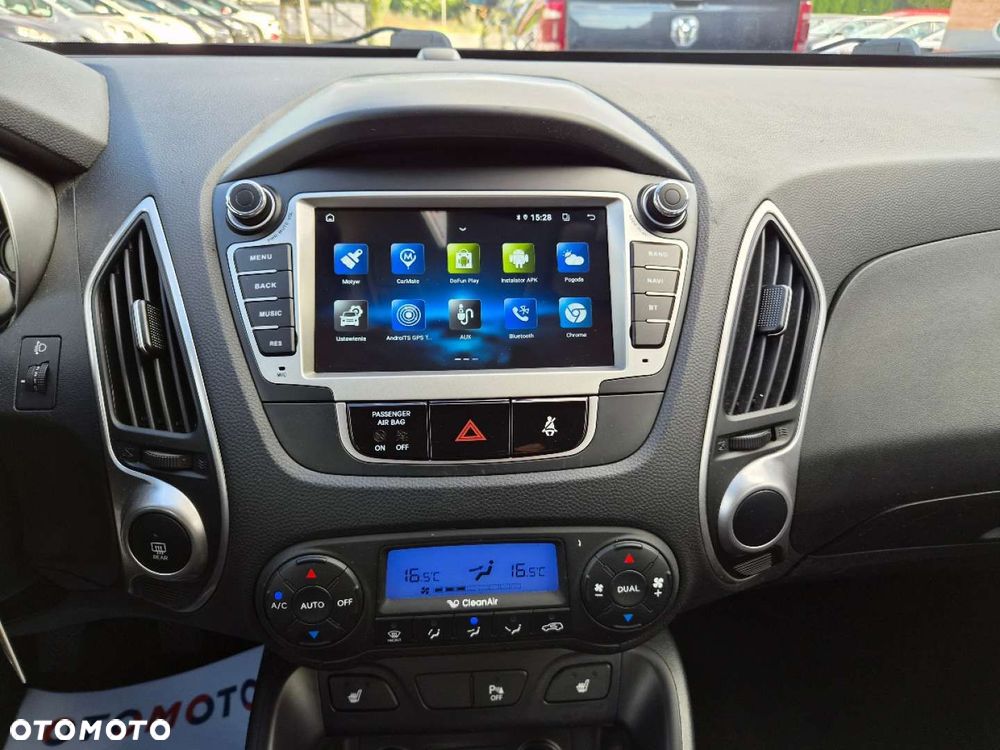 Hyundai ix35 1.7 CRDi 2WD Fifa World Cup Edition - 27