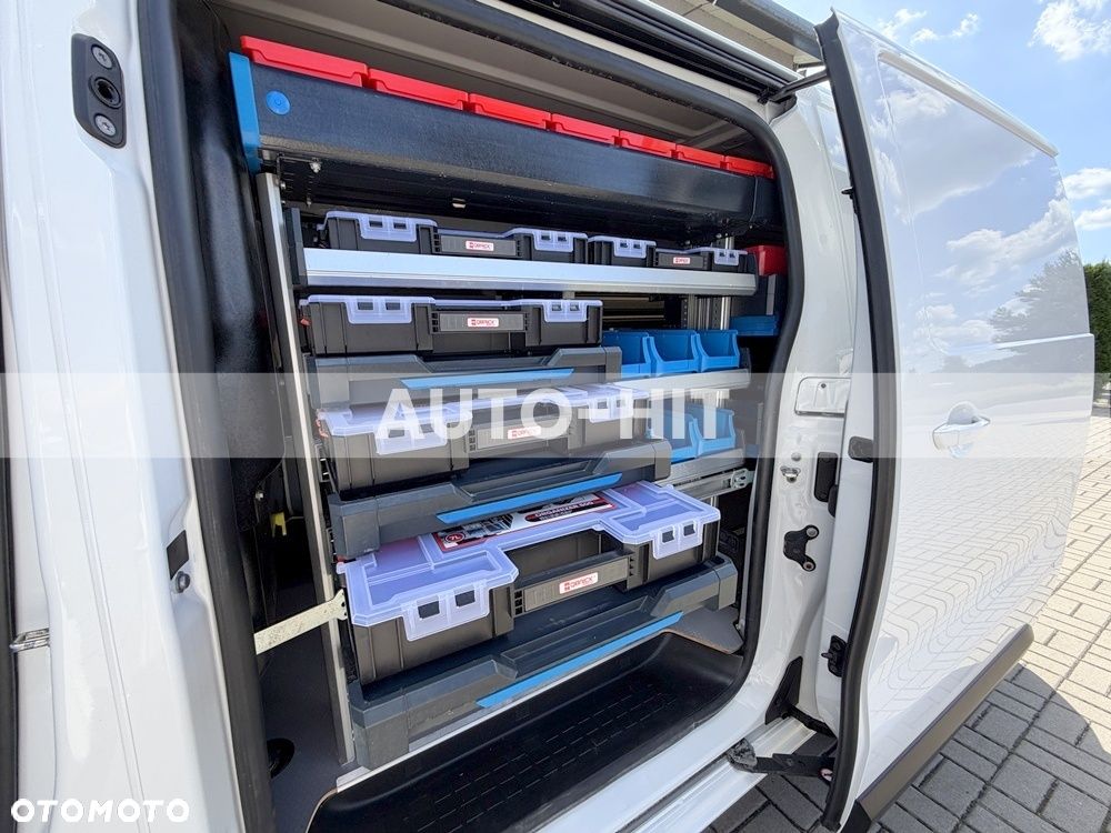 Opel Vivaro - 21