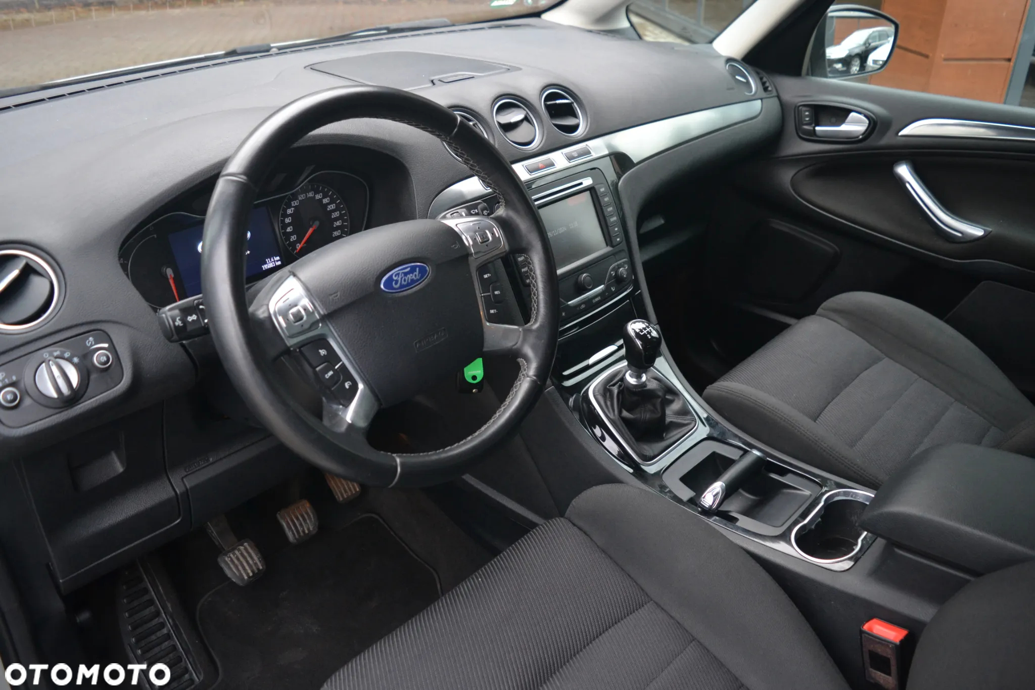 Ford Galaxy 2.0 TDCi Titanium - 11
