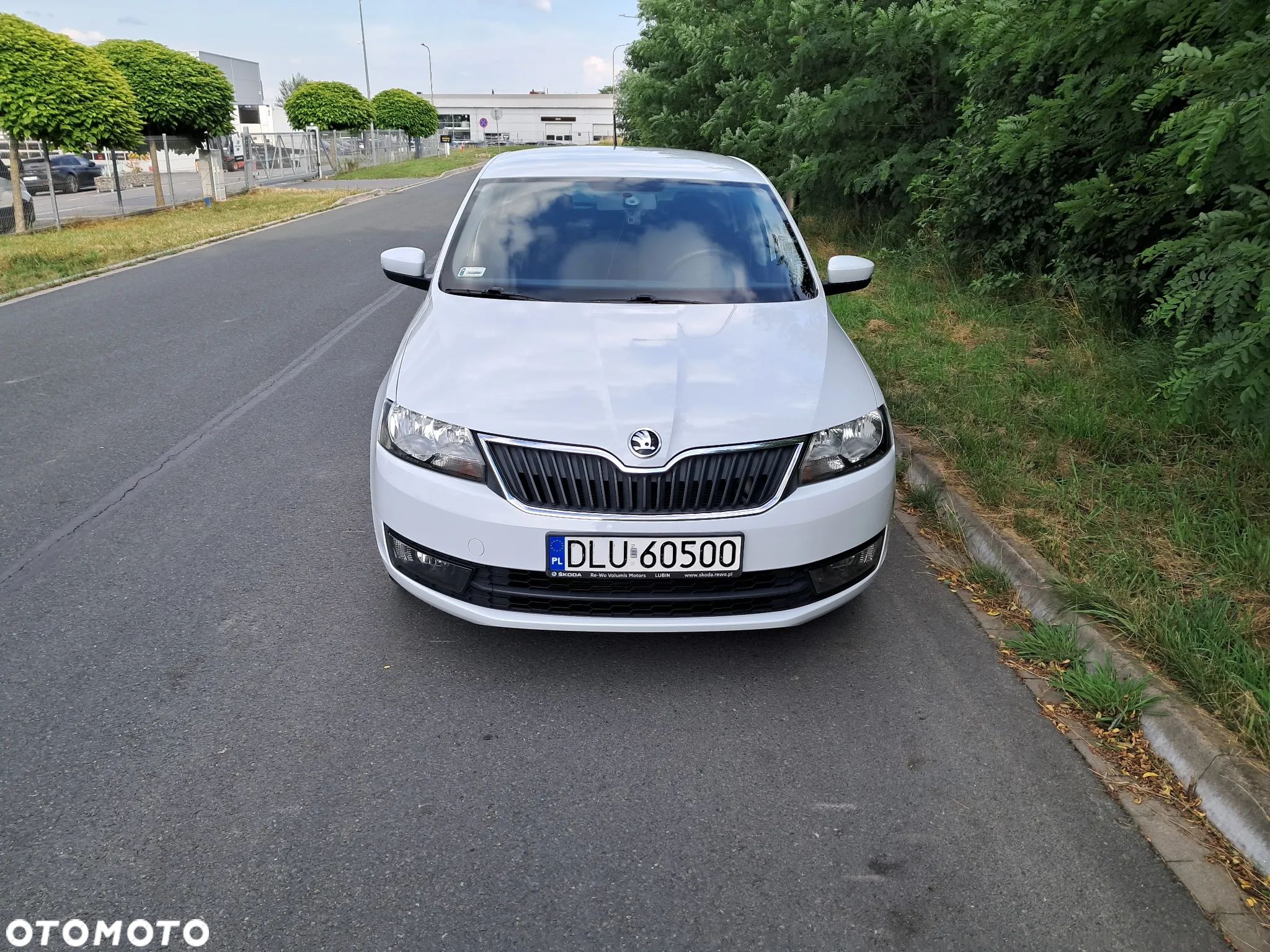 Skoda RAPID Spb 1.2 TSI Ambition - 1