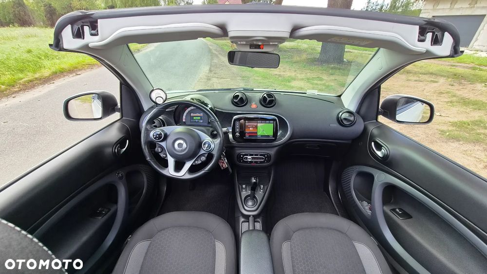 Smart Fortwo EQ - 10
