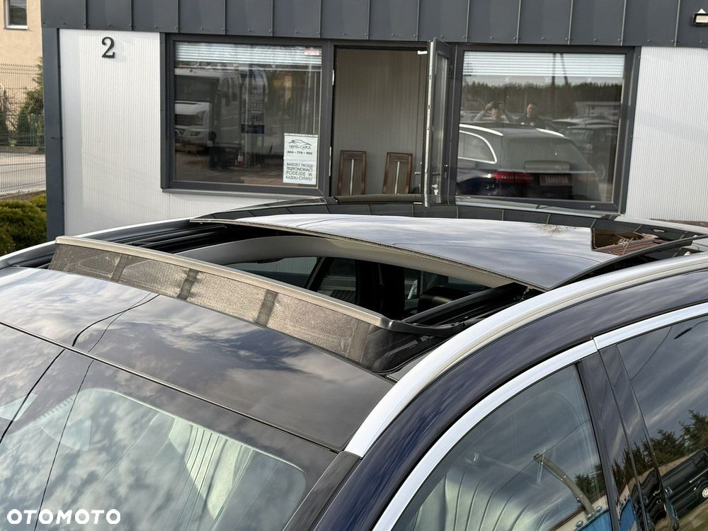 Mercedes-Benz Klasa E - 21