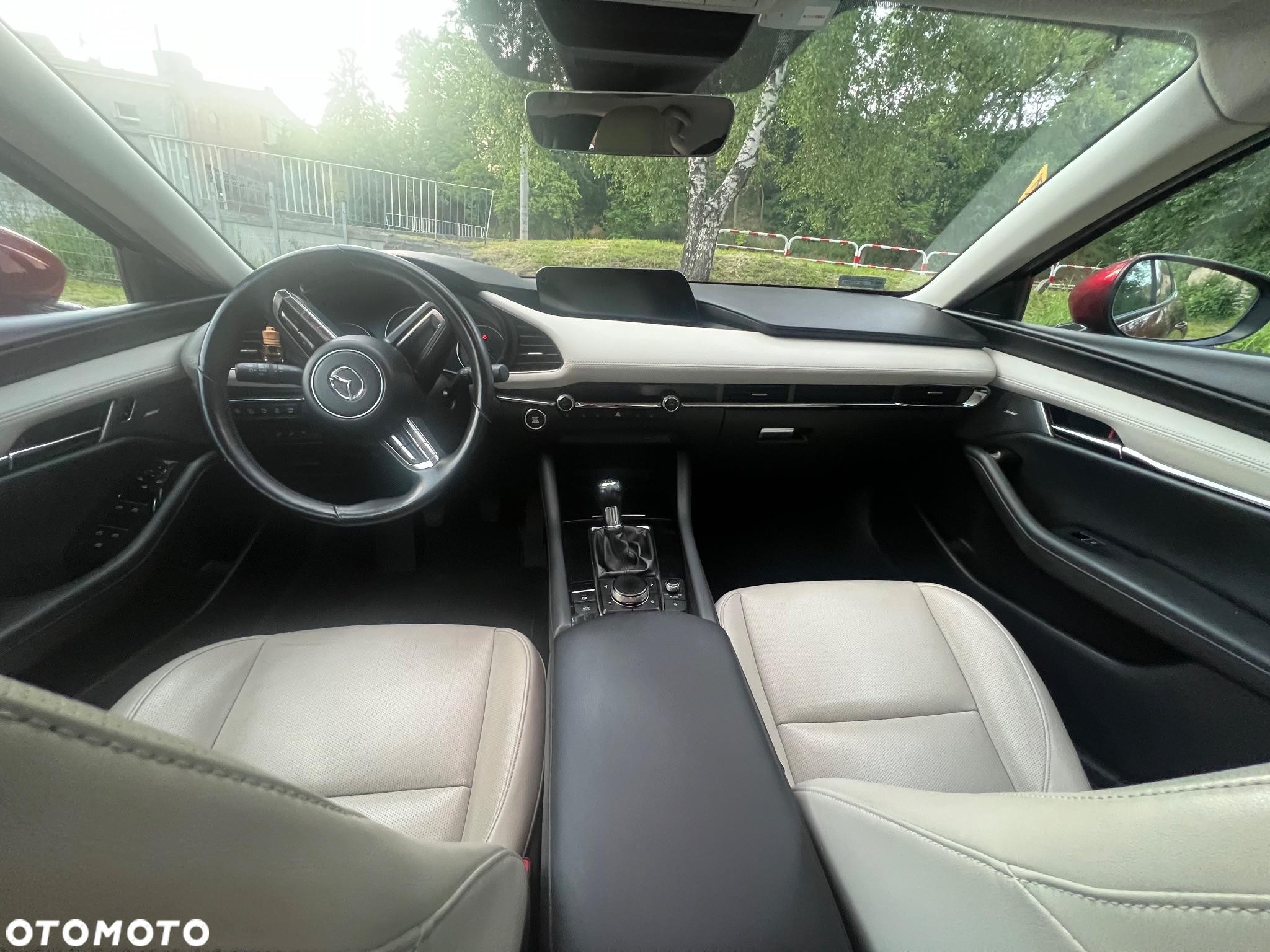 Mazda 3 - 4