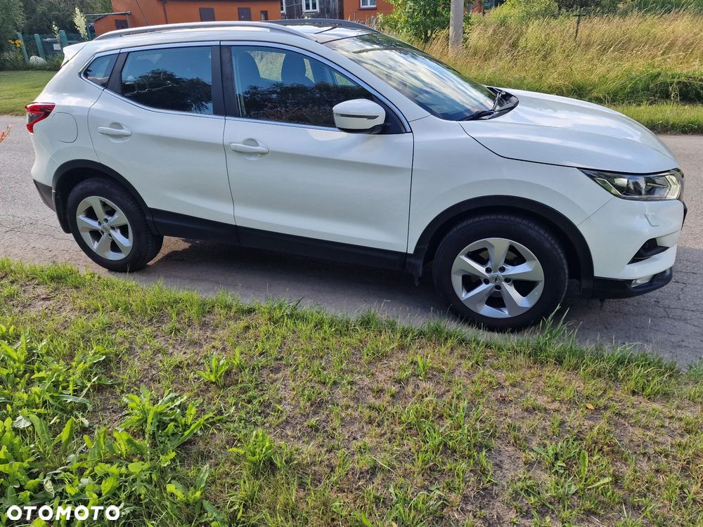 Nissan Qashqai 1.5 dCi DCT ACENTA - 10