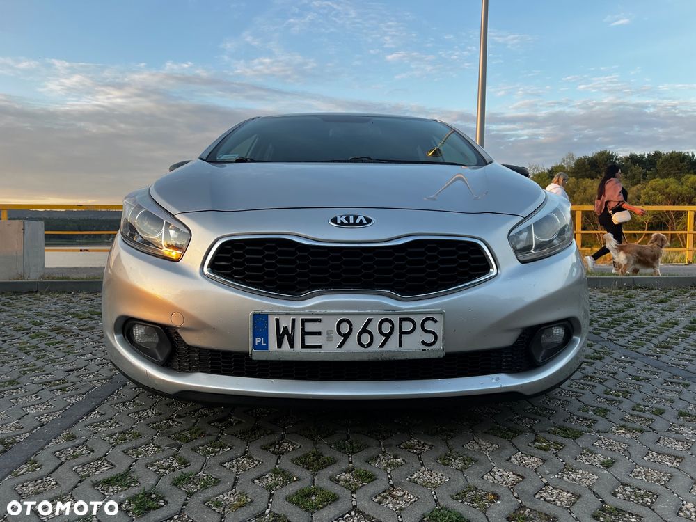 Kia Ceed Cee'd 1.4 CRDi S - 3