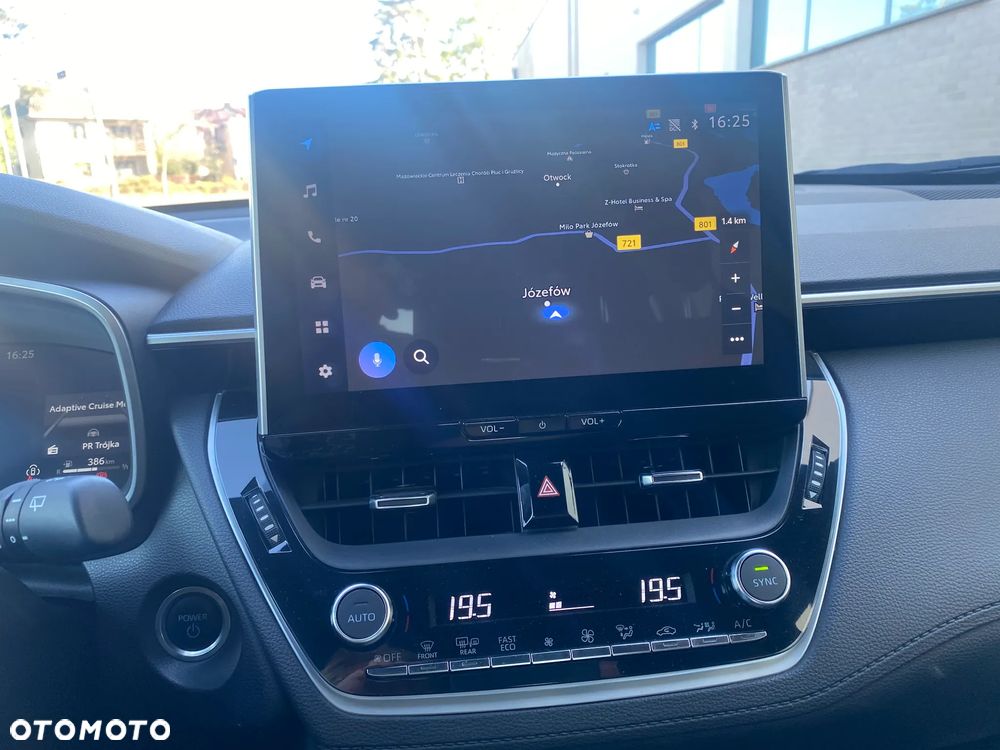 Toyota Corolla Cross 2.0 Hybrid Comfort - 19