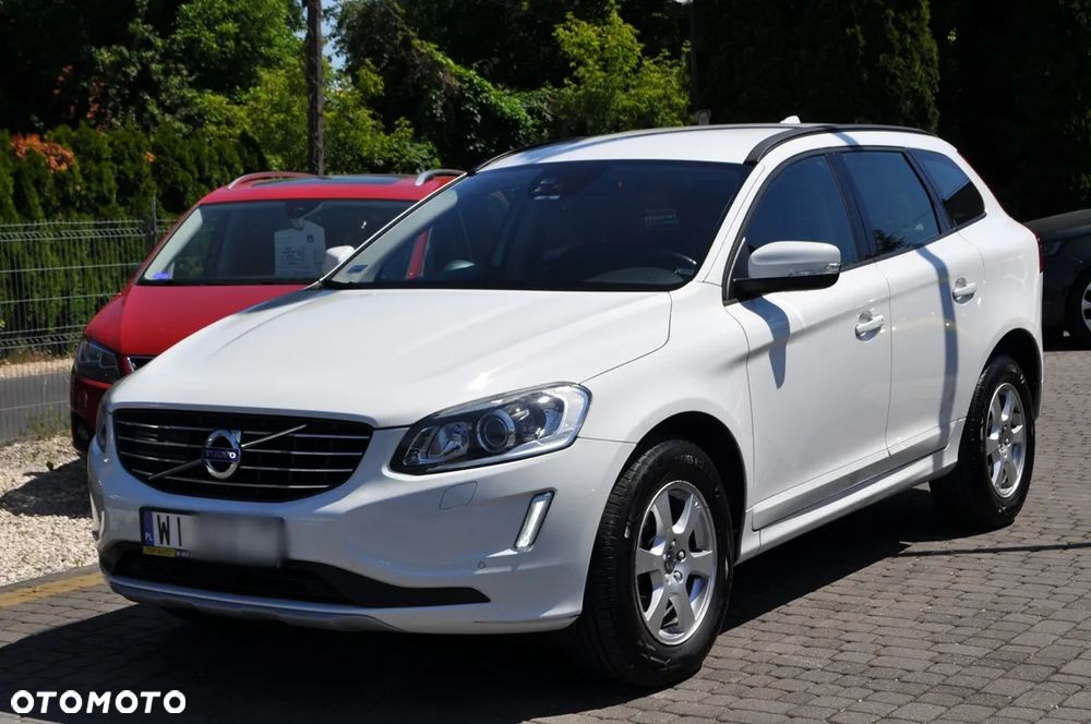 Volvo XC 60 D3 Drive-E Momentum - 2