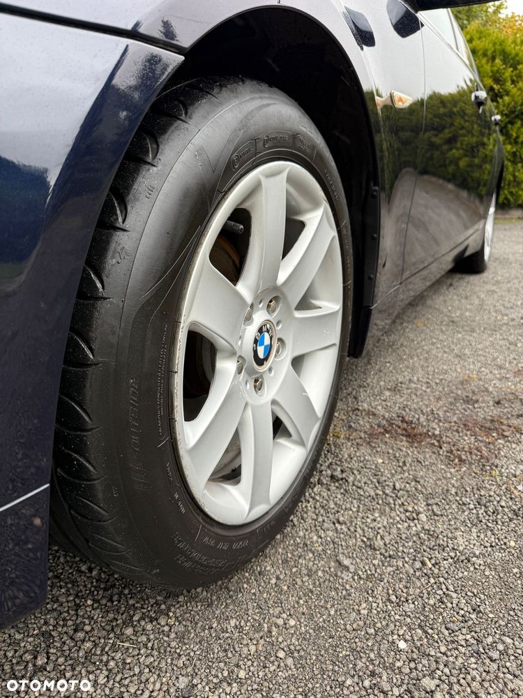 BMW Seria 5 525d - 2